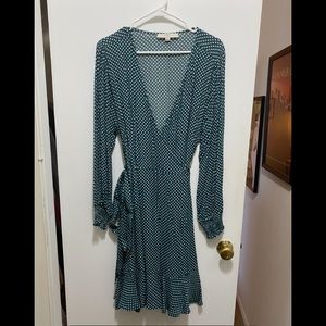 NWOT LOFT plus green polka dot wrap dress